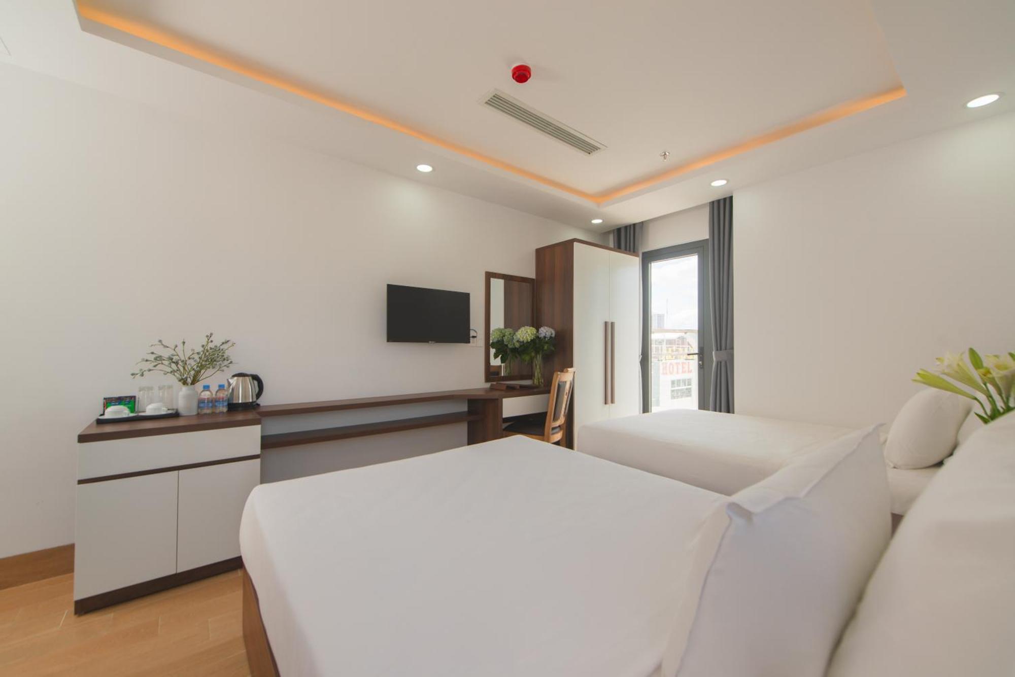 Khách sạn Bờ Biển Vàng - Gold Coast Hotel Nha Trang Exterior foto
