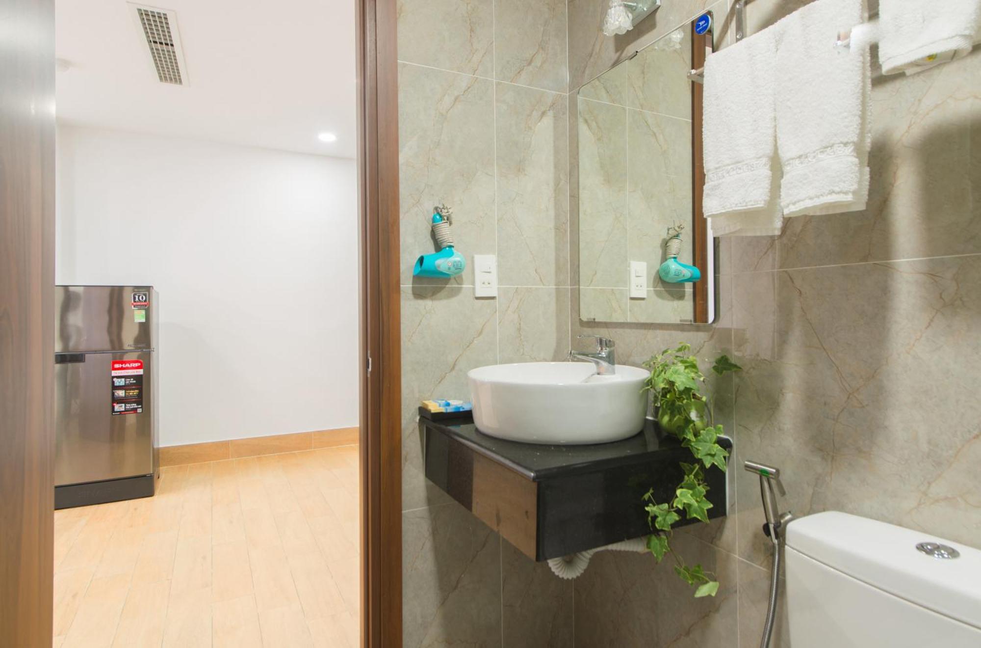 Khách sạn Bờ Biển Vàng - Gold Coast Hotel Nha Trang Exterior foto
