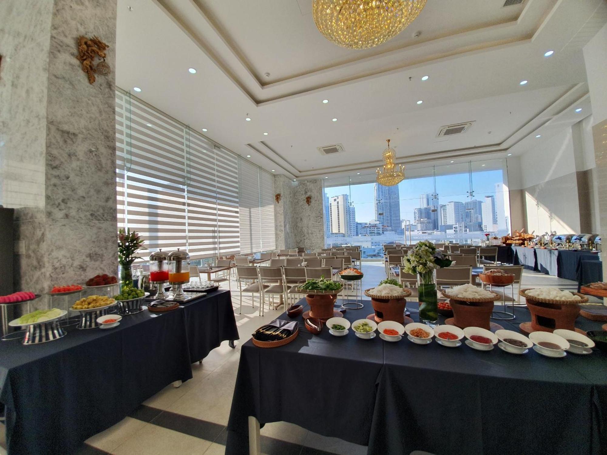 Khách sạn Bờ Biển Vàng - Gold Coast Hotel Nha Trang Exterior foto