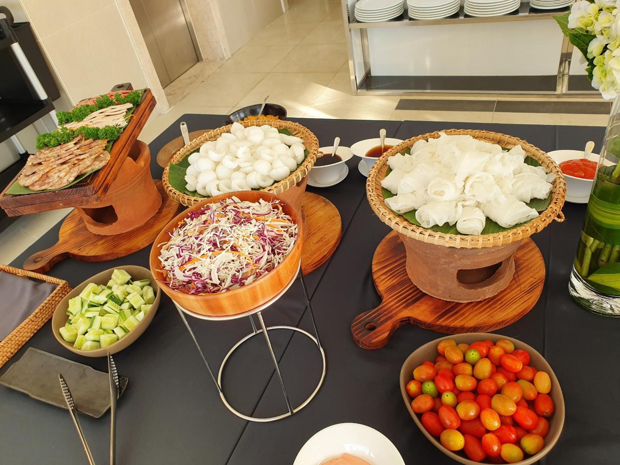 Khách sạn Bờ Biển Vàng - Gold Coast Hotel Nha Trang Exterior foto